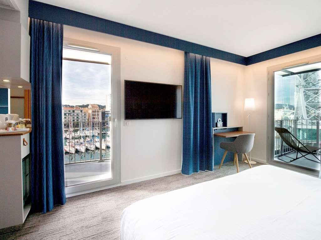 Hotel Mercure Toulon La Seyne-Sur-Mer Kamer foto