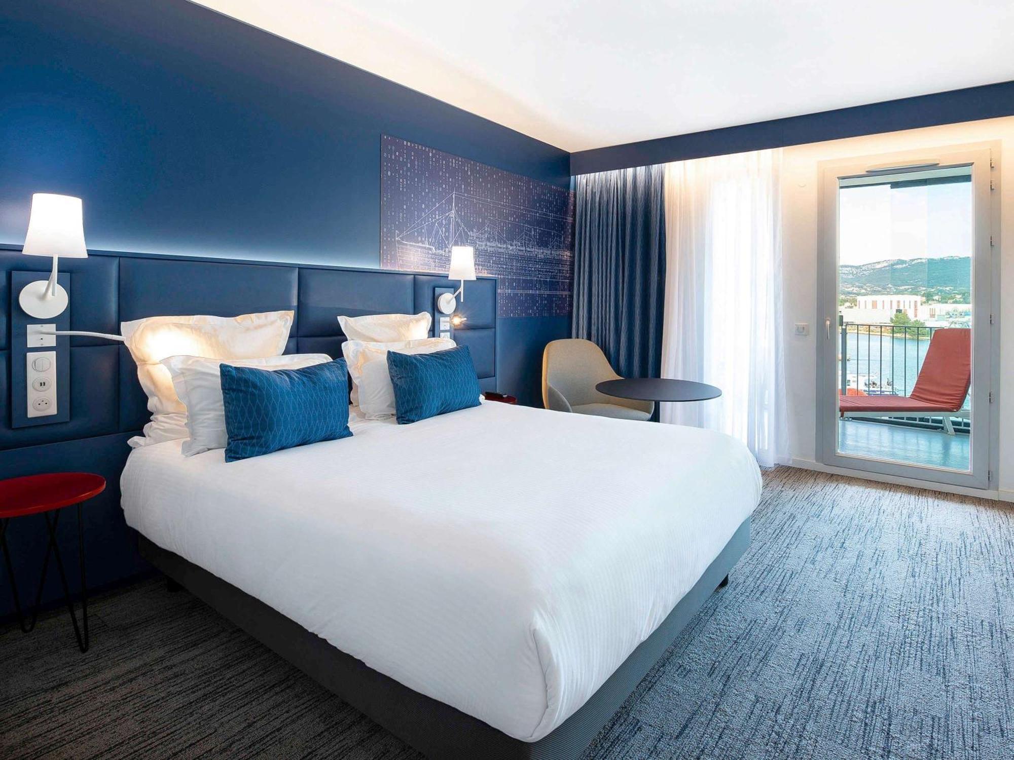 Hotel Mercure Toulon La Seyne-Sur-Mer Buitenkant foto