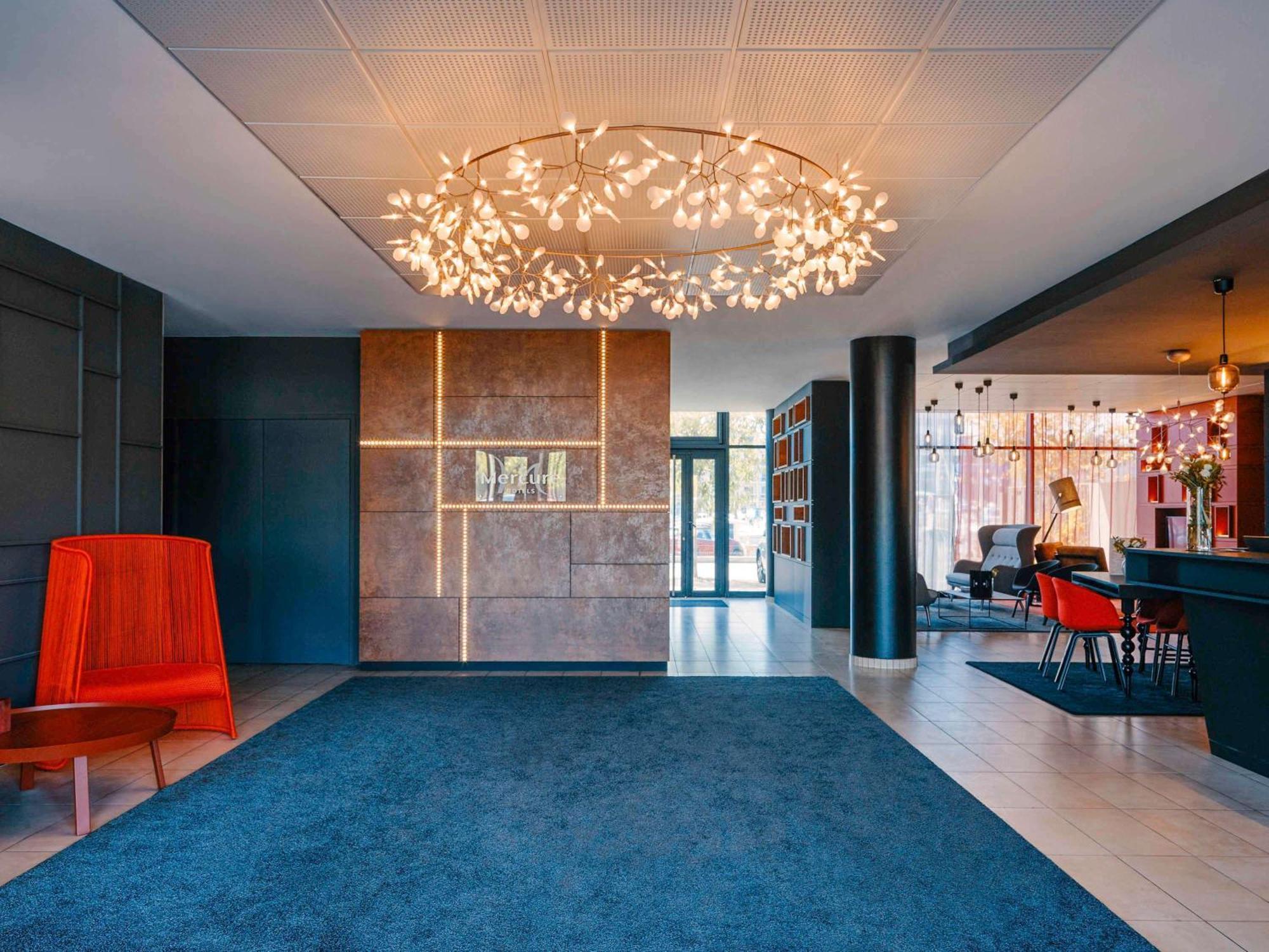 Hotel Mercure Toulon La Seyne-Sur-Mer Buitenkant foto
