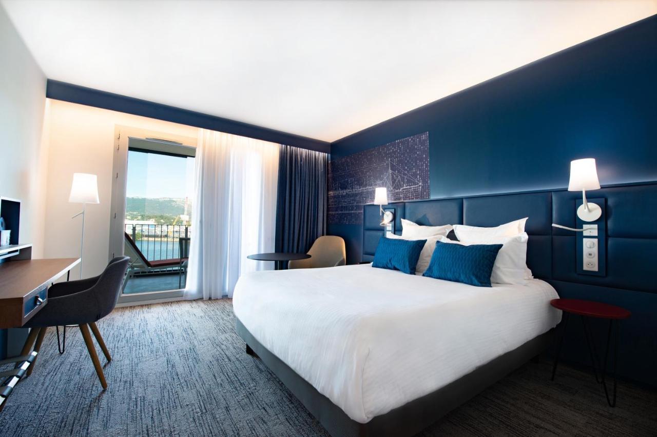 Hotel Mercure Toulon La Seyne-Sur-Mer Buitenkant foto