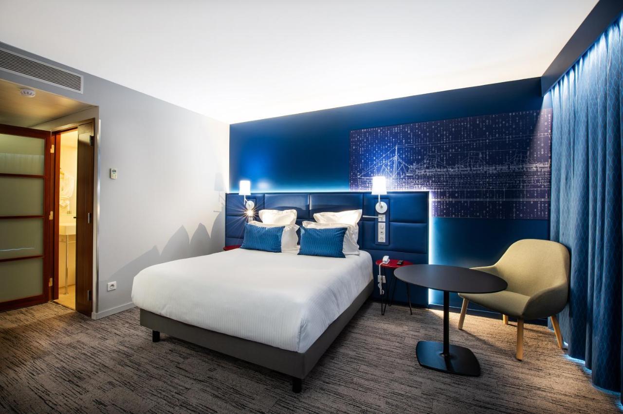 Hotel Mercure Toulon La Seyne-Sur-Mer Buitenkant foto