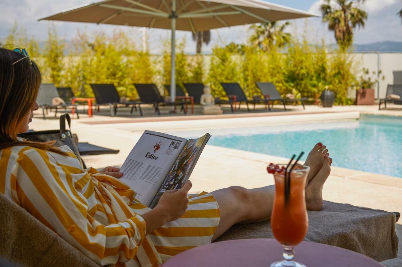 Hotel Mercure Toulon La Seyne-Sur-Mer Buitenkant foto